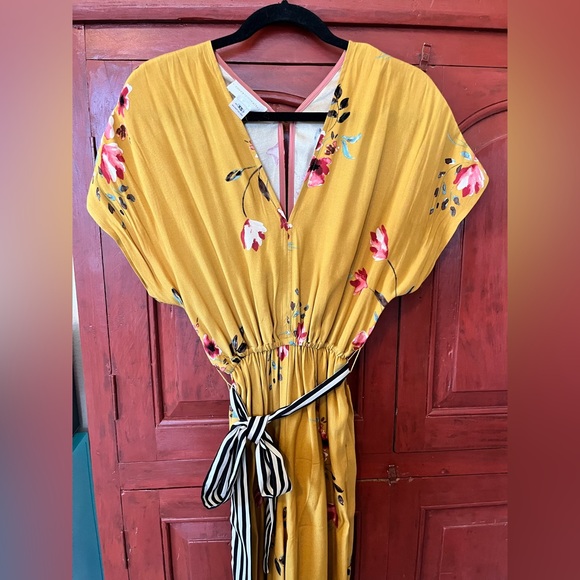 Anthropologie brand gorgeous mustard color and floral jumpsuit- - XS - can fit S - Picture 3 of 12